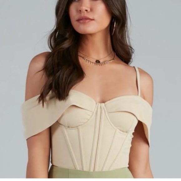 Windsor Forever Femme Cold Shoulder Corset Natural - Picture 2 of 9